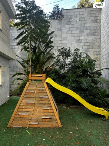 דירת גן, חורב, אחוזה, חיפה