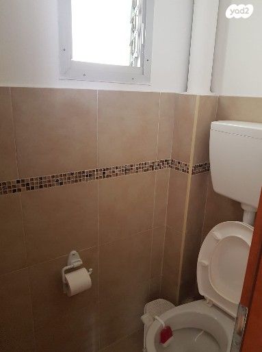 דירה, הרב לוזון 12, רמת הנשיא, בת ים