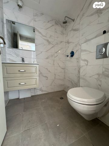 דירה, מירון, נווה שאנן, תל אביב יפו