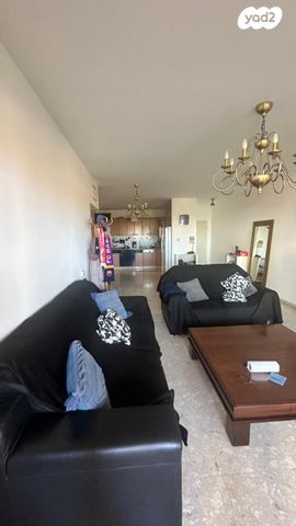 דירה, הבריגדה היהודית, נתניה