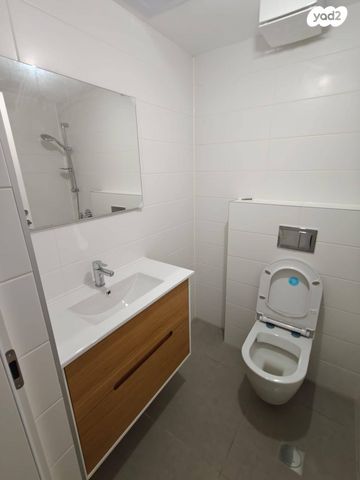 דירה, בועז, שכונת הראשונים, רמת גן