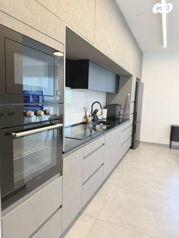 דירה, דיזנגוף 223, הצפון הישן - צפון, תל אביב יפו