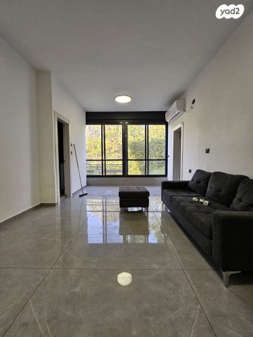 דרך עכו חיפה 2