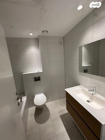 דירה, נחלת יצחק, תל אביב יפו