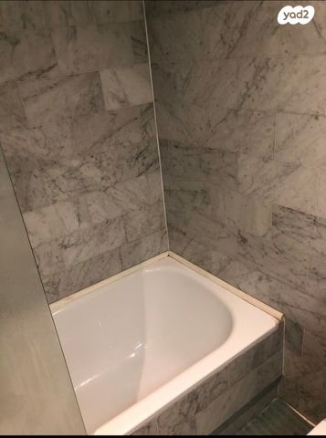 דירה, גד מכנס, מרכז העיר דרום, נתניה