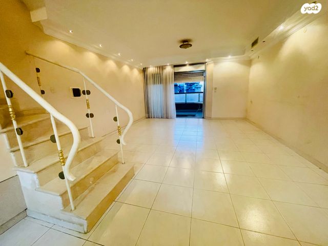 יהושע רבינוביץ 72