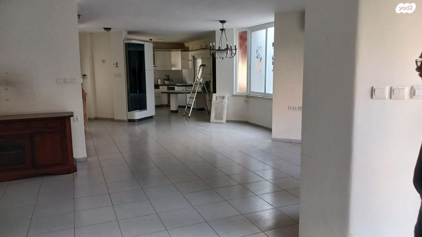 בית פרטי/ קוטג', הזהרון, ראשון לציון