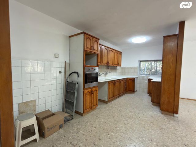 דירה, מקור חיים, ירושלים