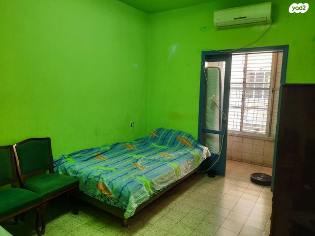 דירה, דוד רמז, בת ים