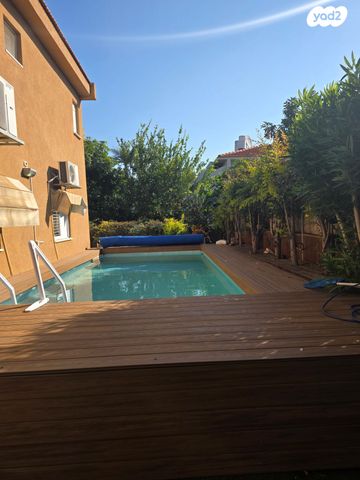 בית פרטי/ קוטג', קדימה צורן