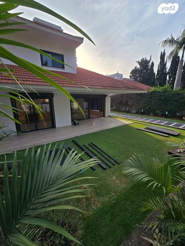 בית פרטי/ קוטג', דרך השדות, כפר שמריהו, כפר שמריהו