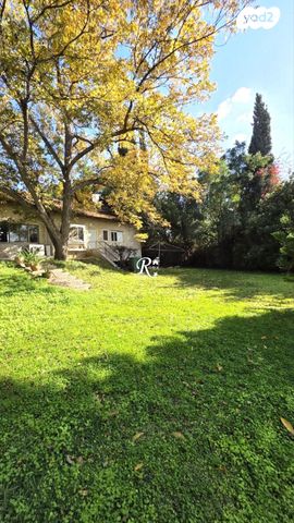 בית פרטי/ קוטג', סביון