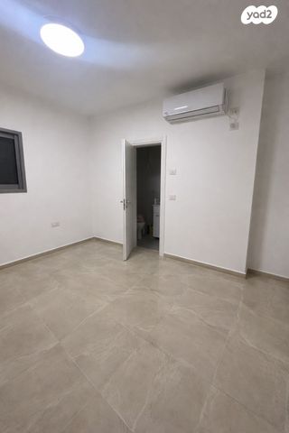 דירה, הגאולה, רמתיים, הוד השרון