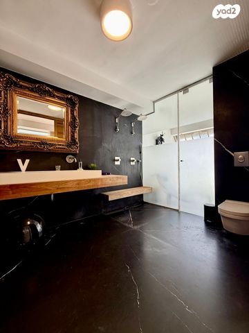 דירה, שלוש, נווה צדק, תל אביב יפו