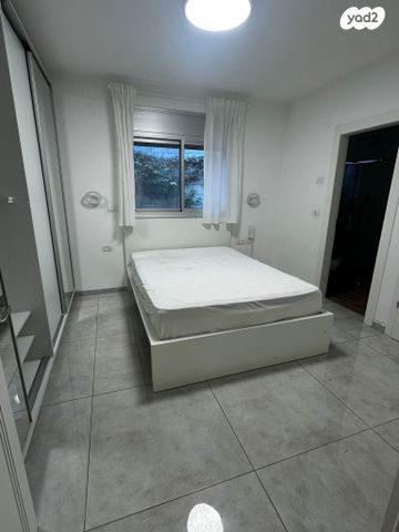 דירת גן, חורב, אחוזה, חיפה