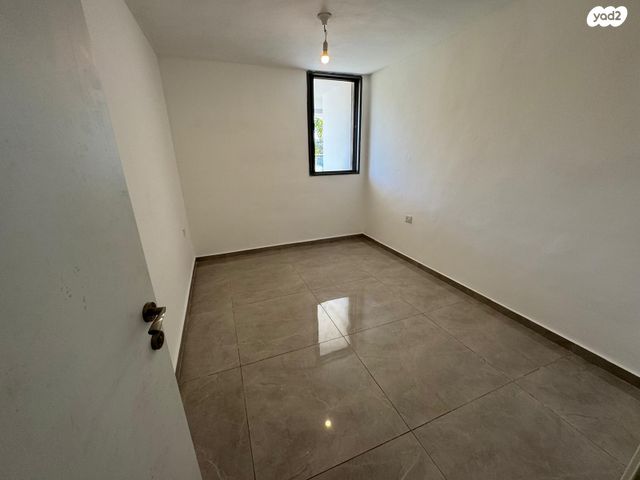 דירה, מרדכי אנילביץ', קרית ויצמן, רעננה