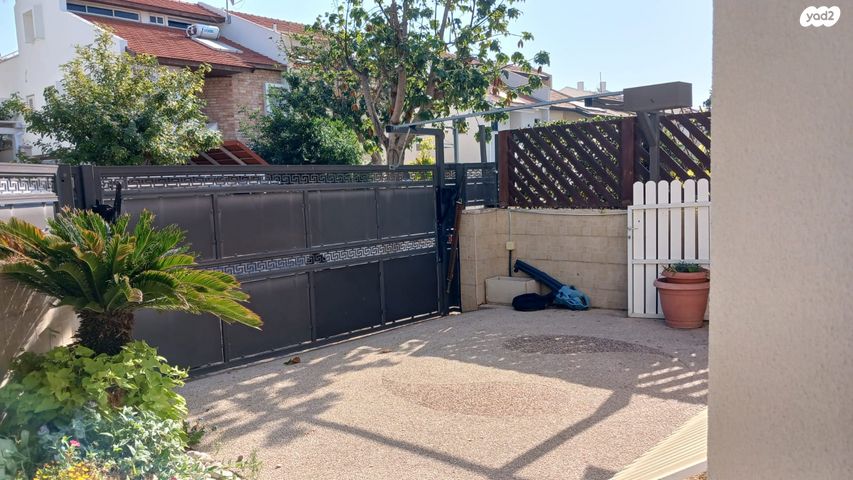 בית פרטי/ קוטג', הזהרון, ראשון לציון