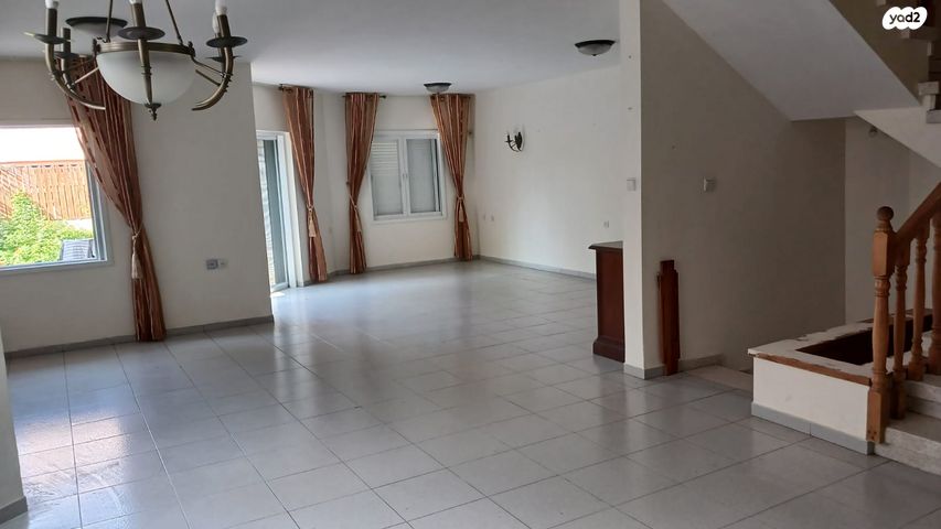 בית פרטי/ קוטג', הזהרון, ראשון לציון