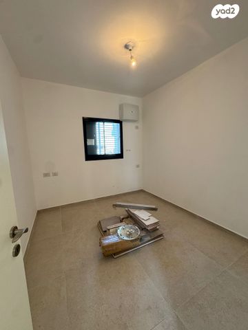 דירה, מירון, נווה שאנן, תל אביב יפו