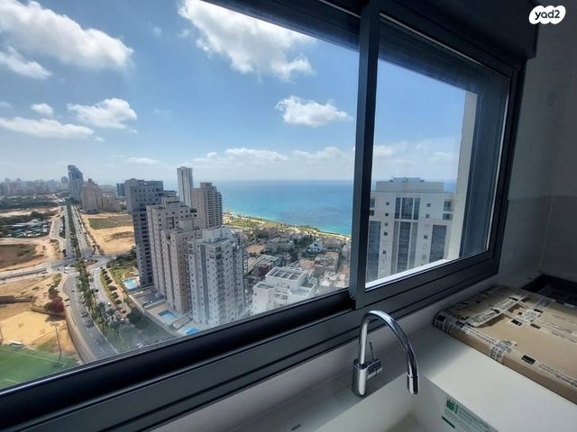 דירה, אמנון ליפקין שחק 1, נוף הטיילת, נתניה