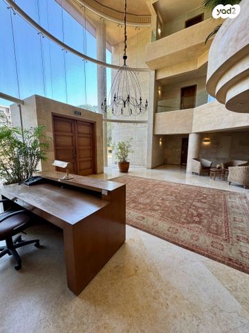 דירת גן, מדינת היהודים, הרצליה פיתוח, הרצליה