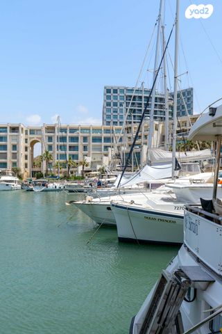 דירת גן, העוגן, מרינה, הרצליה