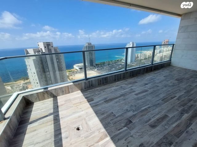 דירה, אמנון ליפקין שחק 1, נוף הטיילת, נתניה