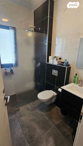 דירה, הרצליה הירוקה, נווה עובד, הרצליה