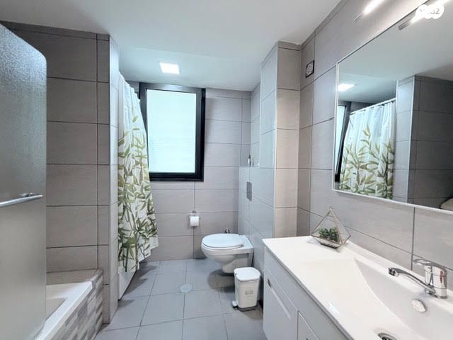 דירה, יעקב אורלנד, נווה זמר, רעננה