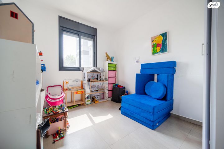 דירה, רועי קליין, קרית קריניצי, רמת גן