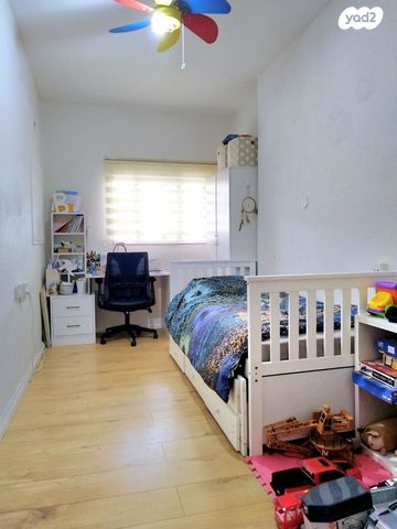 דירה, השר רבינוביץ, הנביאים, בת ים