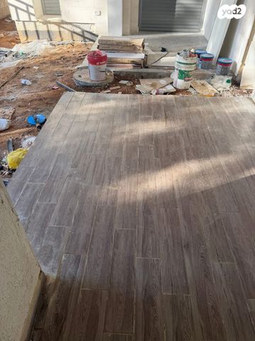 דירת גן, שדרות העם הצרפתי 23, שכונת הותיקים, רמת גן