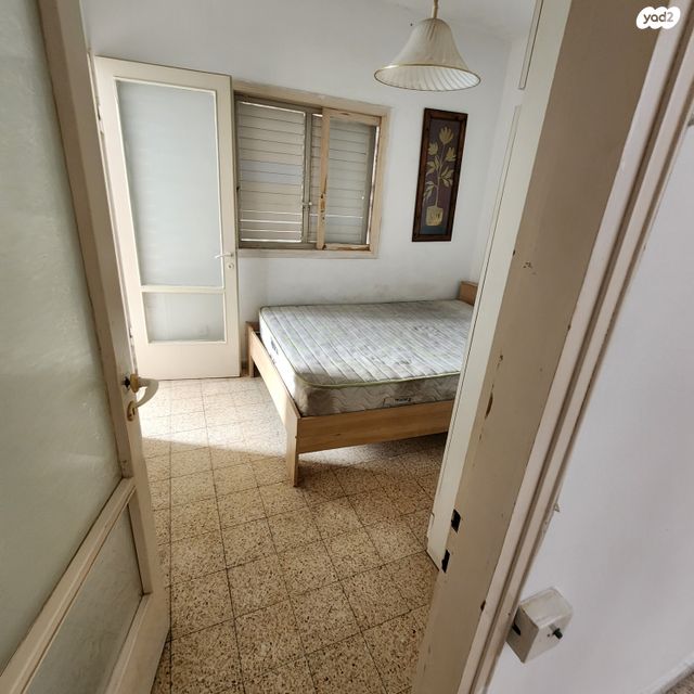 דירה, דניאל 72, לב העיר, בת ים