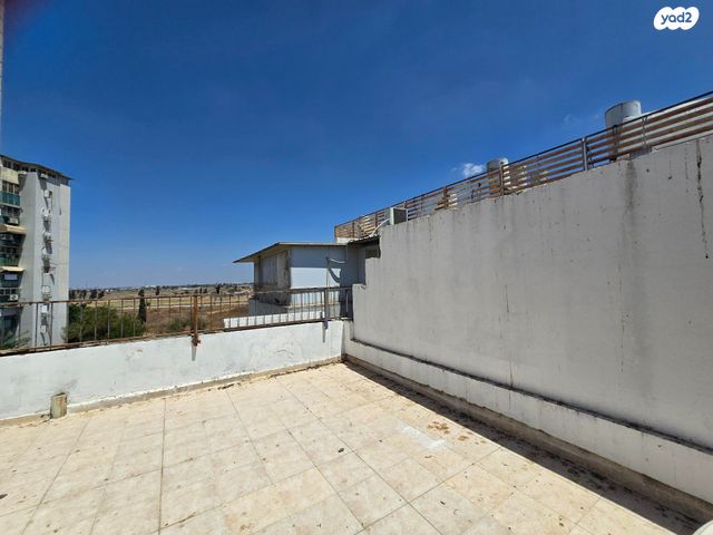 סטודיו/ לופט, אהרון לובלין, גני אביב, לוד