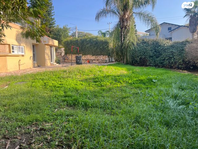 בית פרטי/ קוטג', רימון, בת חן, בת חן