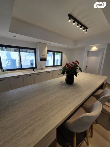 בית פרטי/ קוטג', דרך השדות, כפר שמריהו, כפר שמריהו