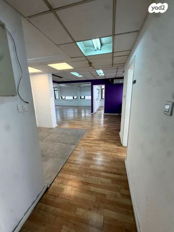 משרדים, דרך מנחם בגין, מונטיפיורי, הרכבת, תל אביב יפו