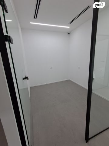 משרדים, הרוקמים, אזור תעשיה ג, חולון