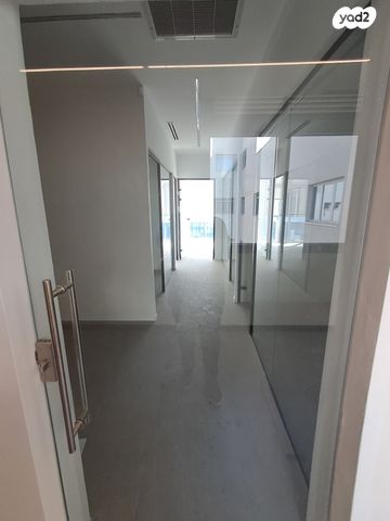 משרדים, הרוקמים, אזור תעשיה ג, חולון