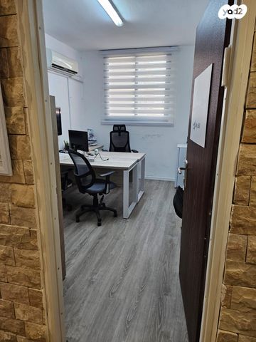 שדרות חיים וייצמן 24