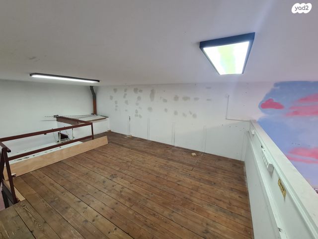 חנויות/ שטח מסחרי, פרדס חנה כרכור