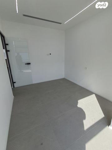 משרדים, הרוקמים, אזור תעשיה ג, חולון