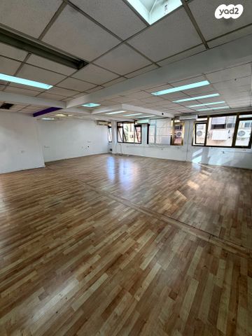 משרדים, דרך מנחם בגין, מונטיפיורי, הרכבת, תל אביב יפו