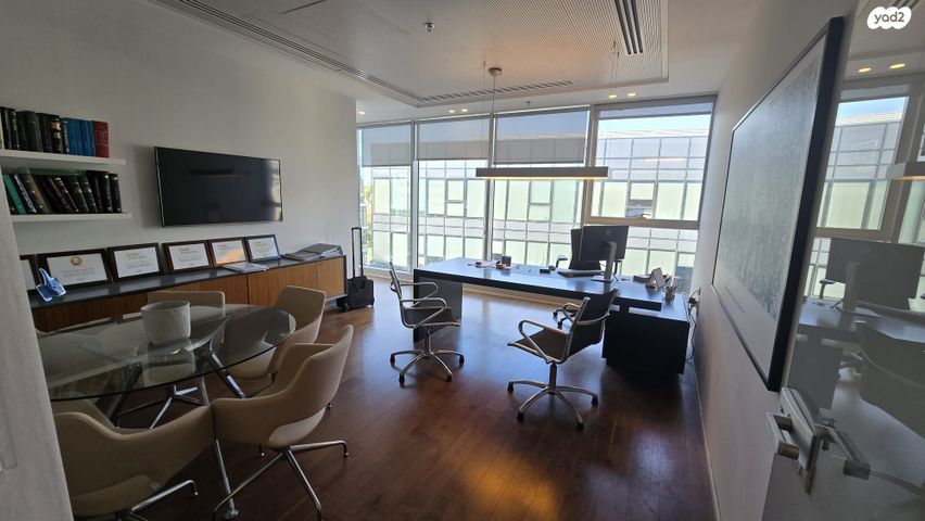 משרדים, עתידים, אזור התעסוקה רמת החייל, תל אביב יפו