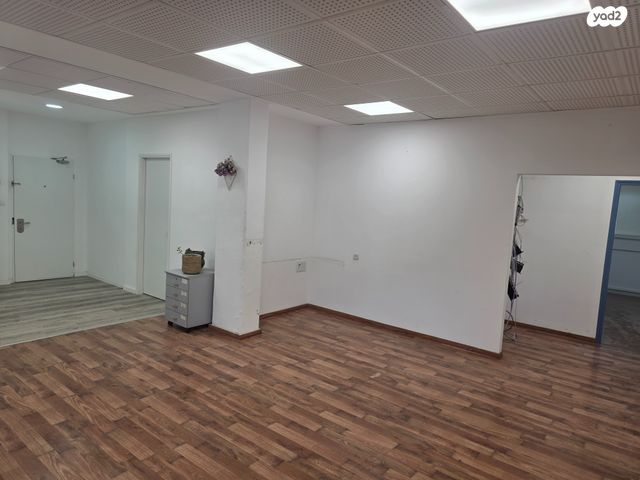 משרדים, תפוצות ישראל, תל גנים, גבעתיים