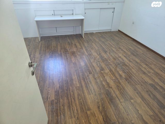 משרדים, תפוצות ישראל, תל גנים, גבעתיים