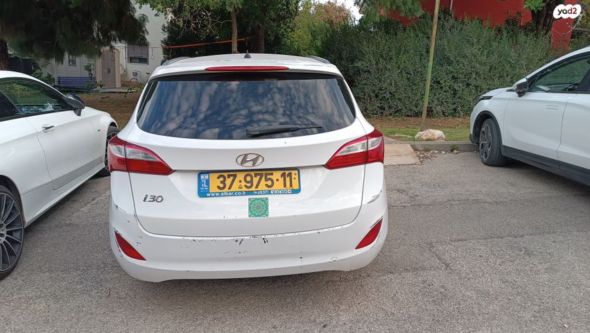 יונדאי i30