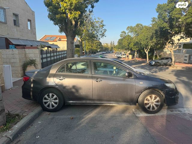 מודעת רכב טויוטה קורולה