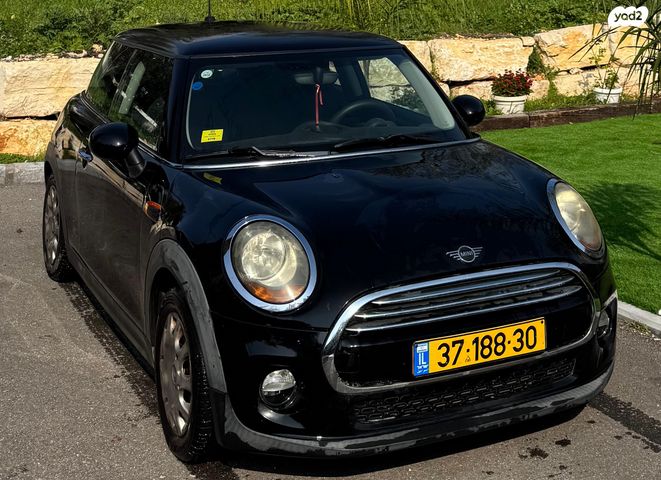 מודעת רכב מיני קופר