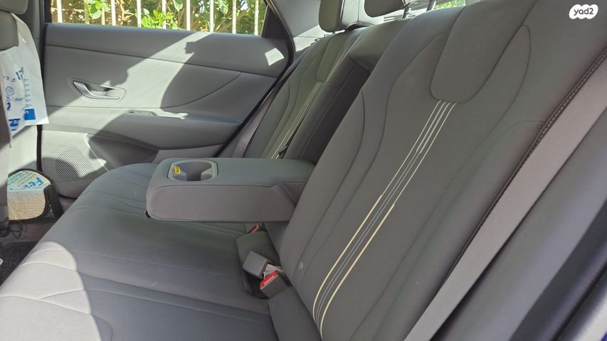 יונדאי אלנטרה